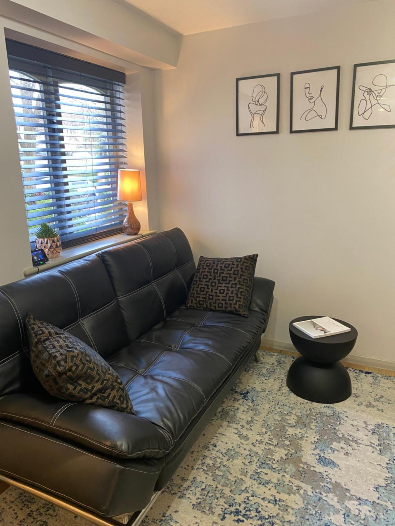 The Nest Apartment London Exterior photo